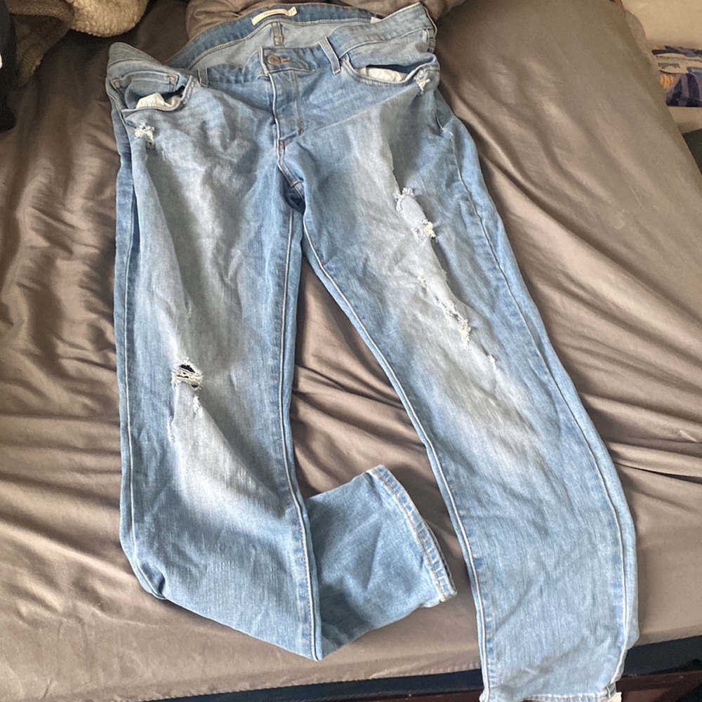 Levi’s Jeans - Picture 3 of 4